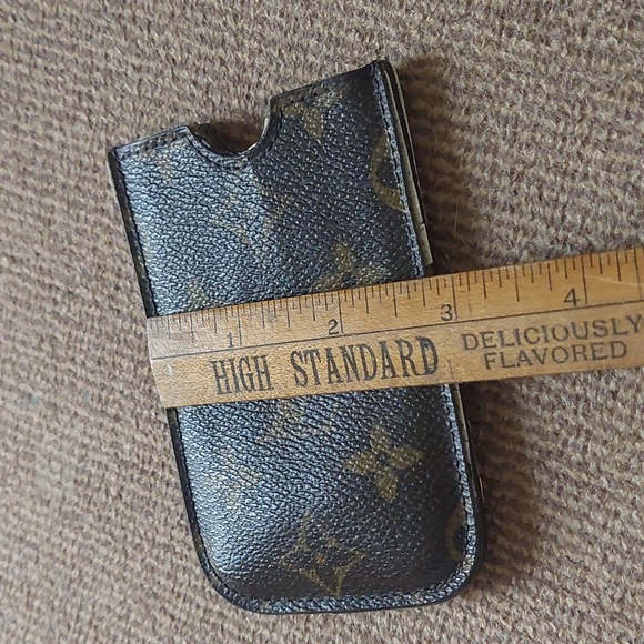 Louis Vuitton Card Holder/Pouch *FINAL PRICE* - Picture 7 of 14